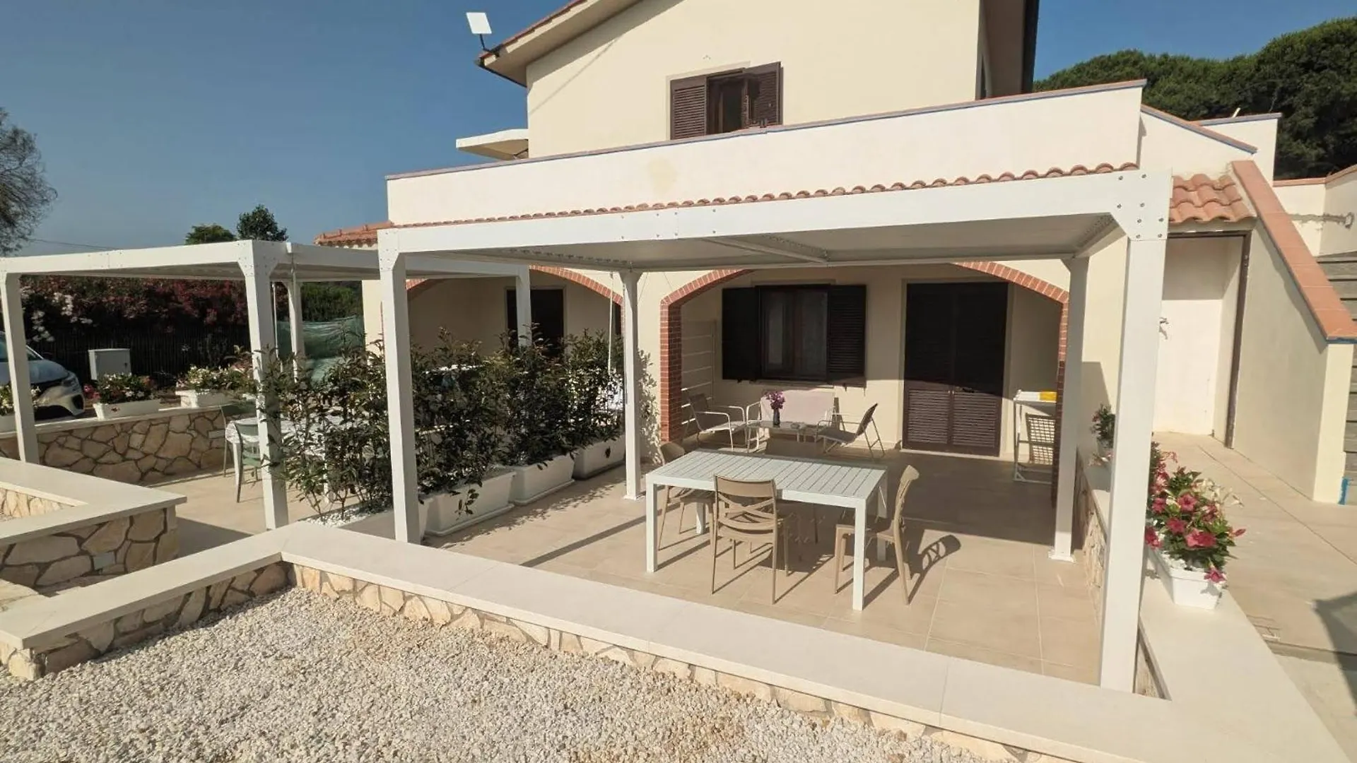 Casa Manidu Salvia A 5 Minuti A Piedi Dalla Spiaggia Каполивери Италия